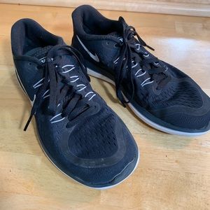 Nike flex 2017 run shoes